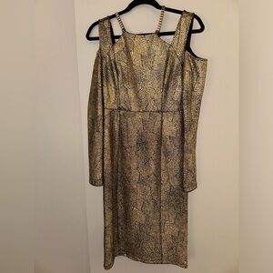 Elegant Gold Women's Dress